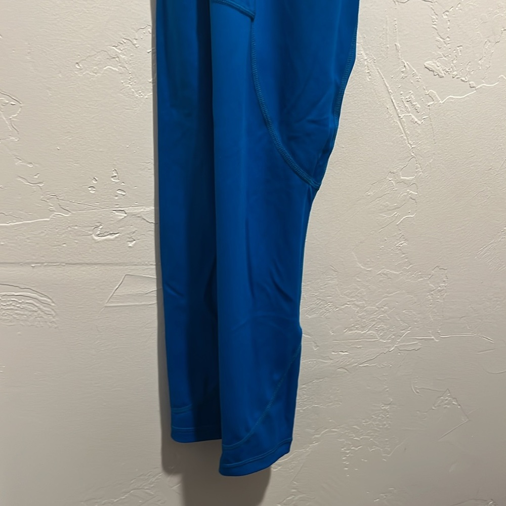Blue Zyia Capris - Picture 2 of 3